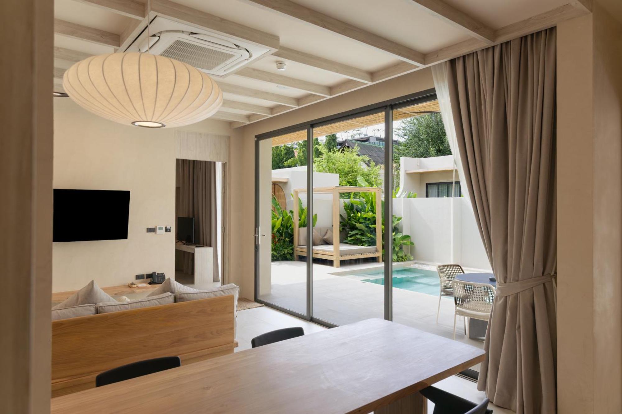 Eden Resort & Villas Phuket Patong Exterior photo