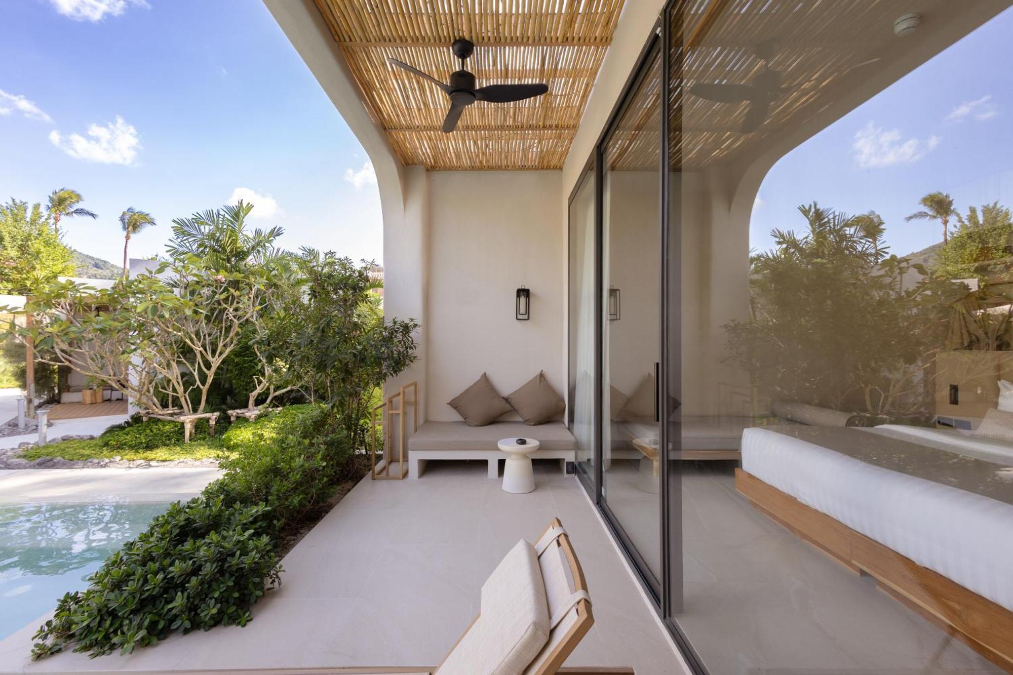 Eden Resort & Villas Phuket Patong Exterior photo
